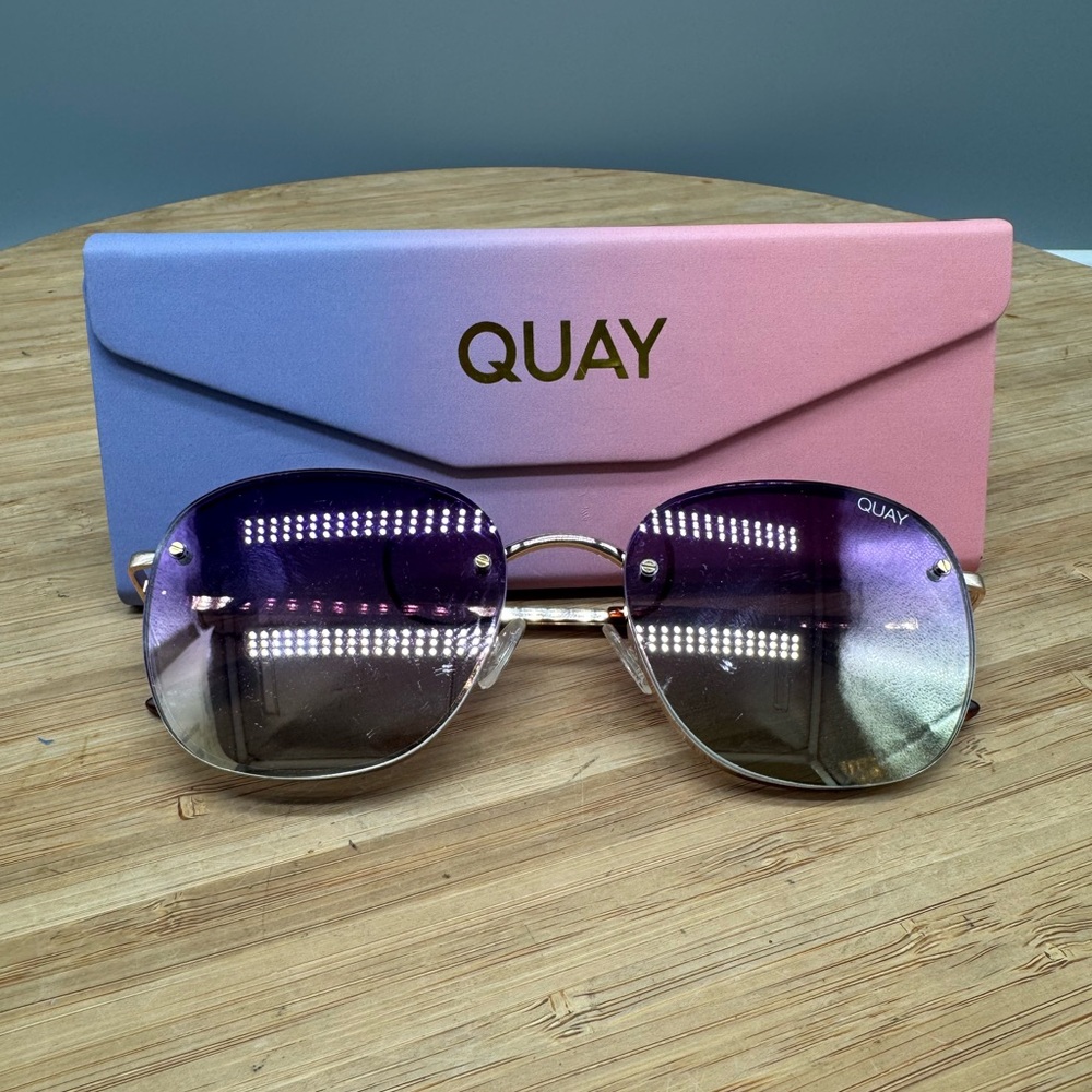 Quay Australia Jezabell sunglasses.